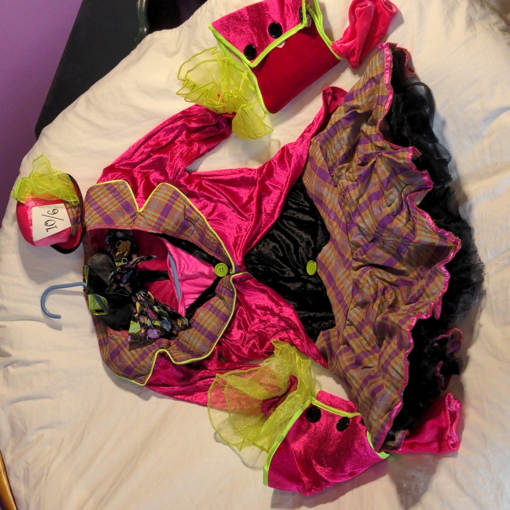 Girls Mad Hatter costume